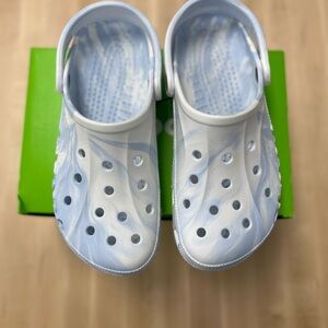 Crocs Baya Marbled Clogs in  White Multi Unisex, , Size: M8W10